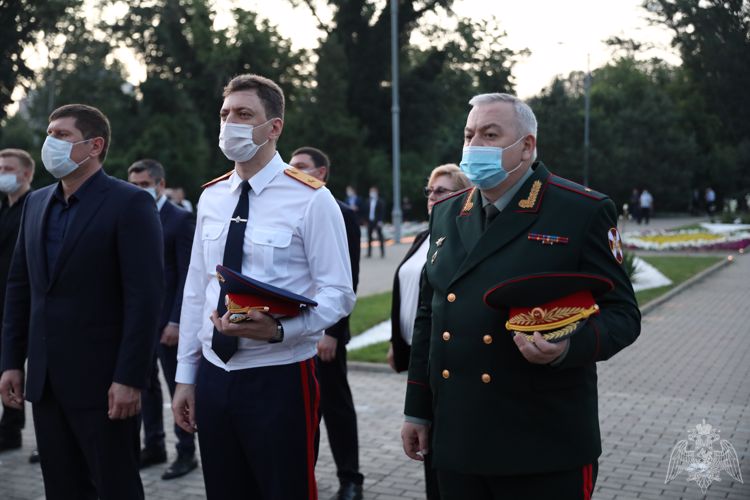 Начальник регионального управления Росгвардии в День памяти и скорби почтил память погибших в Великой Отечественной войне
