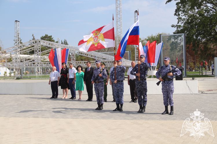На Кубани молодые сотрудники Росгвардии присягнули на верность Родине