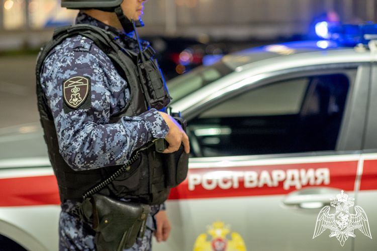 В Краснодаре сотрудники Росгвардии задержали мужчину по подозрению в незаконном обороте наркотических средств