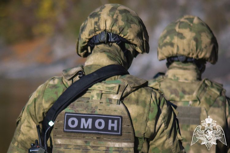 При участии ОМОН Росгвардии в Сочи задержан мужчина, устроивший стрельбу на территории больницы