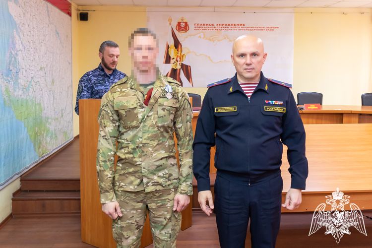 В Краснодаре сотрудникам и военнослужащим регионального управления Росгвардии вручили государственные и ведомственные награды