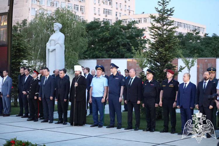 Память погибших в Великой Отечественной войне почтил начальник Главного управления Росгвардии по краю в Краснодаре
