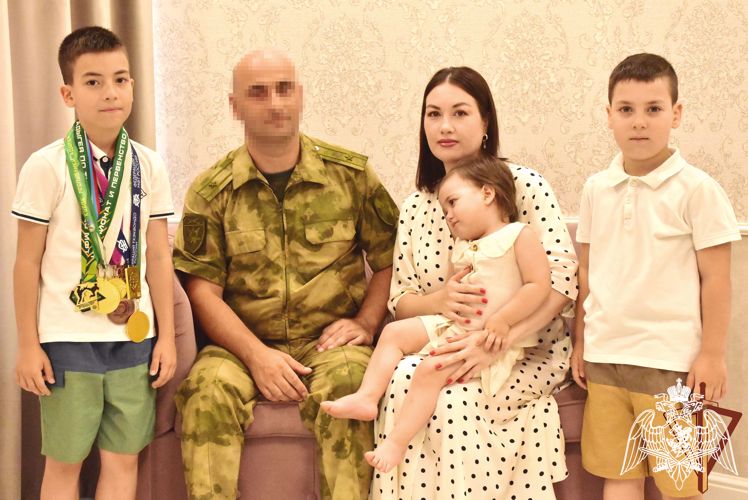 На юге России Росгвардия участвует в тематических мероприятиях в честь Дня семьи, любви и верности