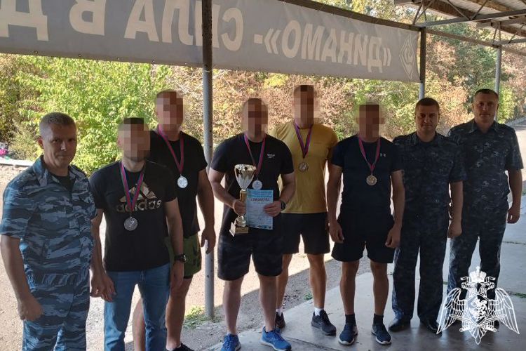 В Краснодарском крае росгвардейцы завоевали «серебро» в межведомственных соревнованиях по служебному биатлону