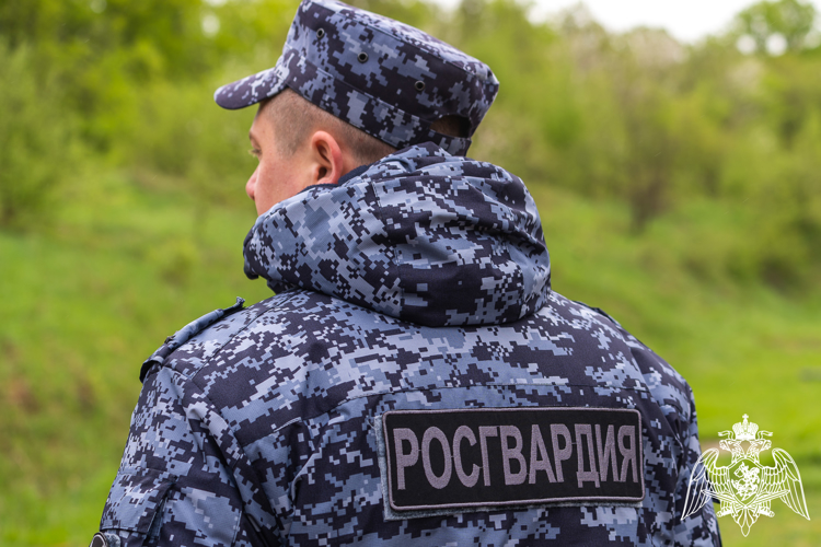 В Анапе сотрудники Росгвардии задержали приезжего за хищение из сетевого магазина 