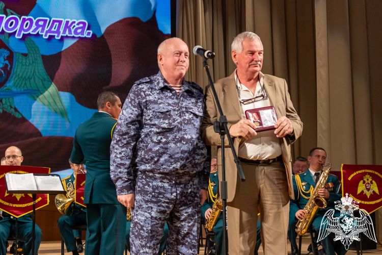 В Краснодаре поздравили ветеранов войск правопорядка