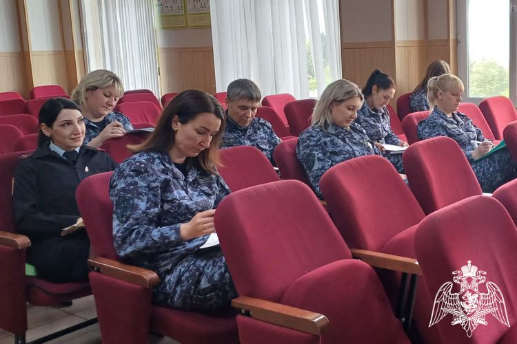 В Сочи и Новороссийске сотрудники Росгвардии написали «Диктант Победы»