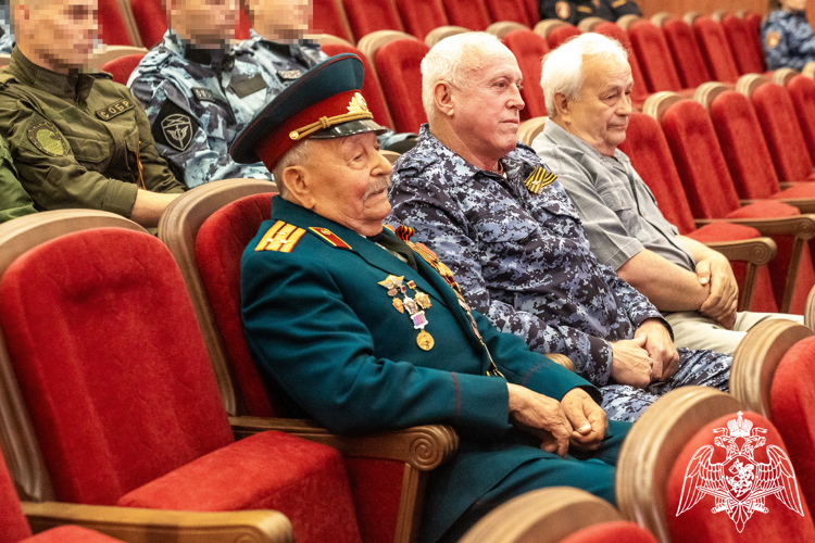 В Краснодаре росгвардейцы присоединились к ведомственной патриотической акции «Эстафета подвига»
