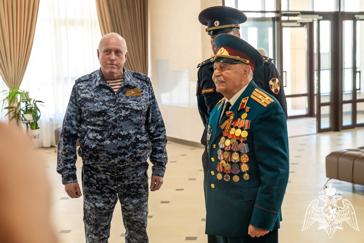 В Краснодаре росгвардейцы присоединились к ведомственной патриотической акции «Эстафета подвига»