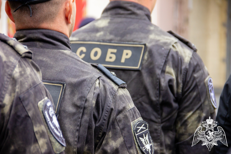 В Краснодаре при силовой поддержке Росгвардии пресекли незаконный оборот никотинсодержащей продукции 