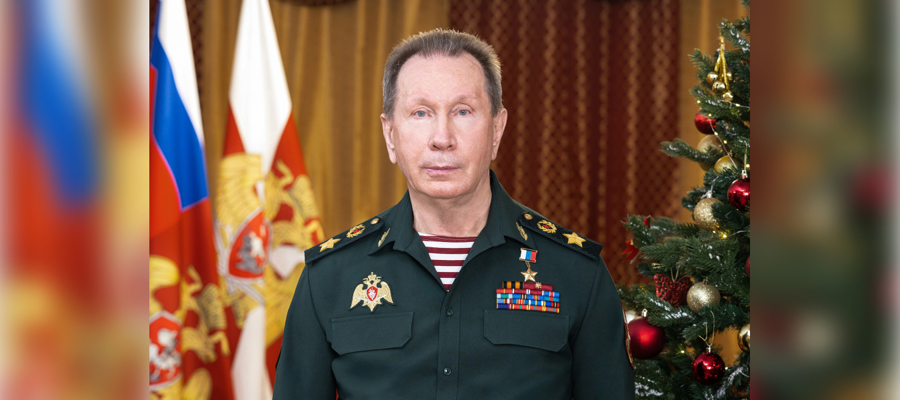     Директор Росгвардии Герой России генерал армии Виктор Золотов поздравил личный состав ведомства с наступающим Новым годом