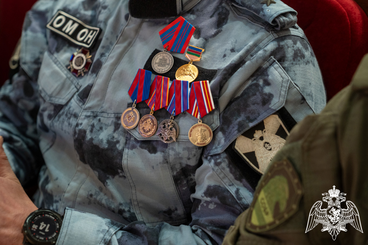 В Краснодаре чествовали военнослужащих и сотрудников Росгвардии