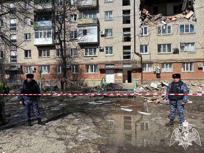 В Белореченске росгвардейцы обеспечивают правопорядок и сохранность имущества граждан на месте ликвидации ЧС