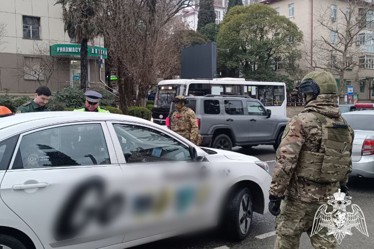С участием Росгвардии в Сочи проведен рейд по соблюдению миграционного законодательства