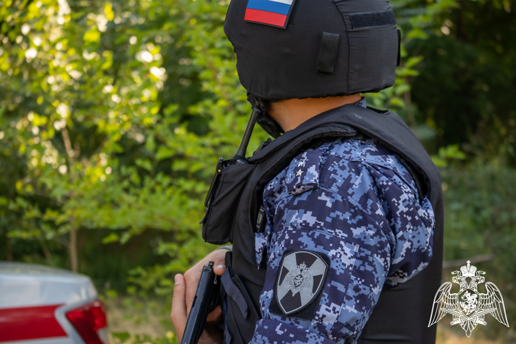 Мужчин с признаками наркотического опьянения задержали росгвардейцы в Анапе