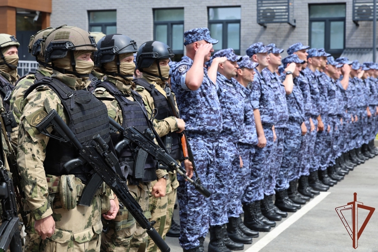 Генерал-полковник полиции Анатолий Маликов открыл новый многофункциональный комплекс Росгвардии в Анапе