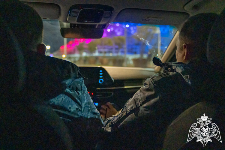 В Кропоткине росгвардейцы задержали подозреваемого в умышленном причинении тяжкого вреда здоровью