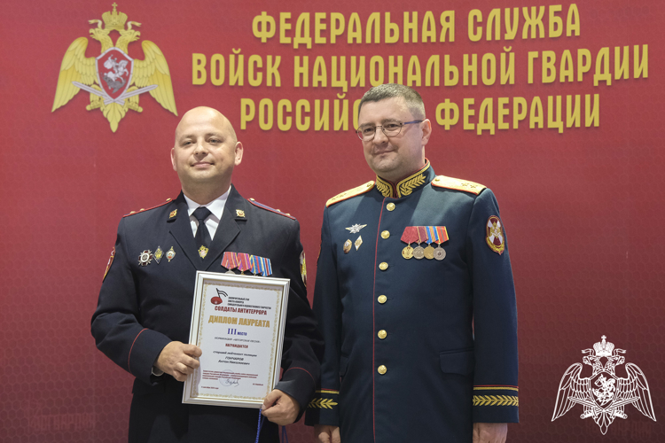 «Родня» тронула жюри: краснодарский росгвардеец стал призером Всероссийского ведомственного конкурса «Солдаты антитеррора» 