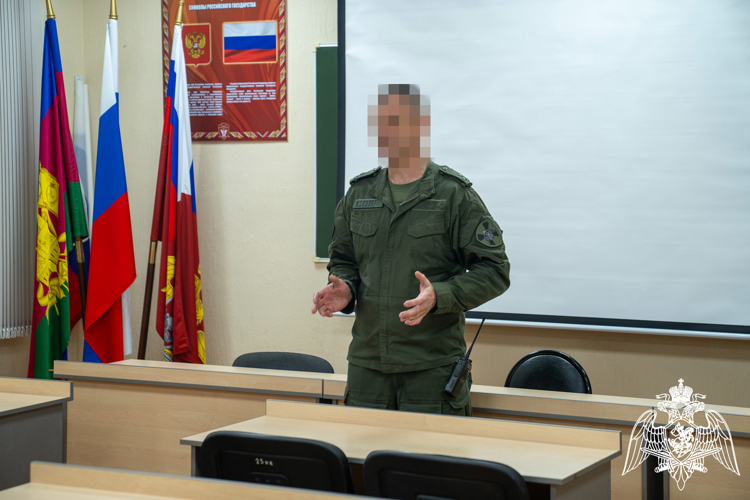 В абинской школе открылся профильный класс Росгвардии под наставничеством бойцов СОБР «Кубань»