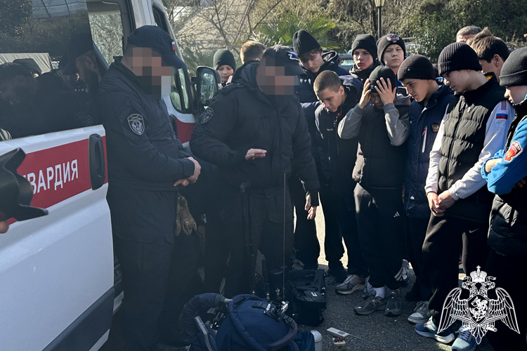 В Сочи росгвардейцы провели встречу с юниорской сборной России по боксу